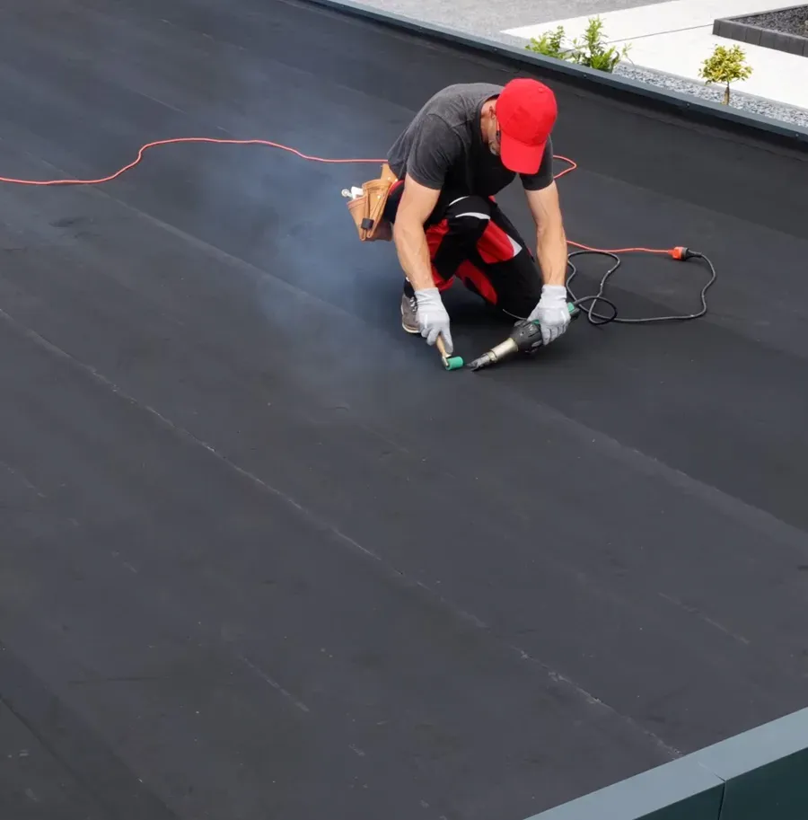 Commercial EPDM roof installation in Rockford IL