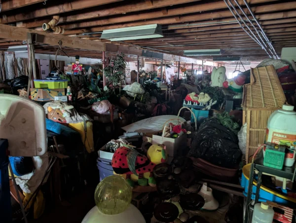 Harriet Ave Loves Park, IL project: Interior right cleanup before